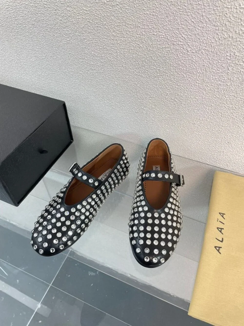 Alaia Black Flats